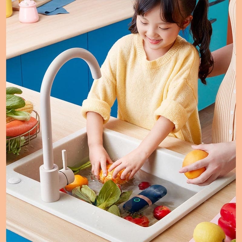 Capsule Shape Fruit Vegetable Washing Machine Protable Wireless Fruit Food Purifier Household Pesticide Disinfection Machine